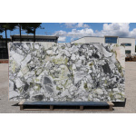 Ceramic slab with White Beauty marble effect