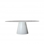 Stół BEATRICE z blatem ceramicznym w kształcie beczki z efektem rzeźby marmuru o wymiarach 200x110 cm i białą podstawą centralną