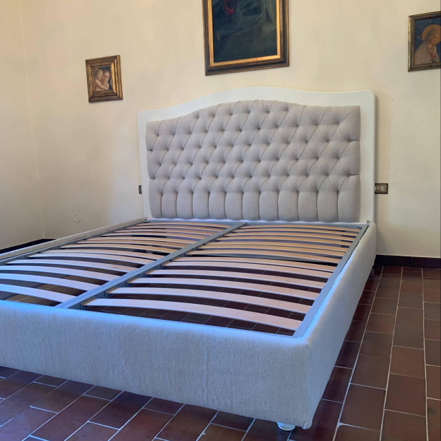 Testata letto alta ecopelle capitonné - Art Prestige – Luxury Furniture