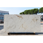 Ceramic slab with Gold Calacatta marble effect