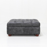 CHESTERFIELD POUF 