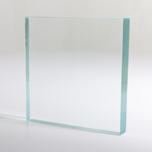 Extra klares Glas - Lieferbare Stärke 12 - 15 - 19 mm