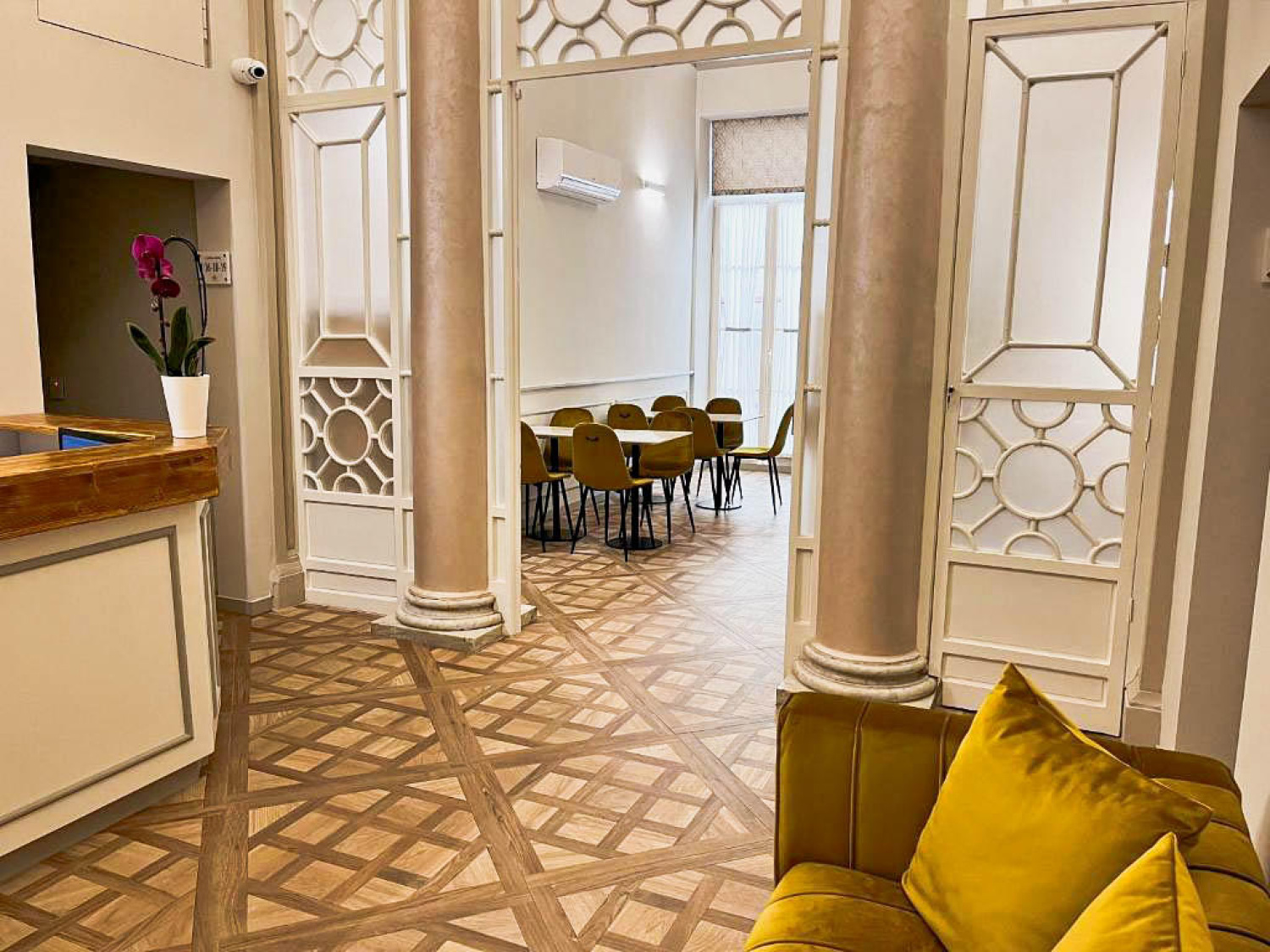 CORTE DEI SOGNI BOUTIQUE HOTEL IN FLORENZ - IBFOR - Your design shop