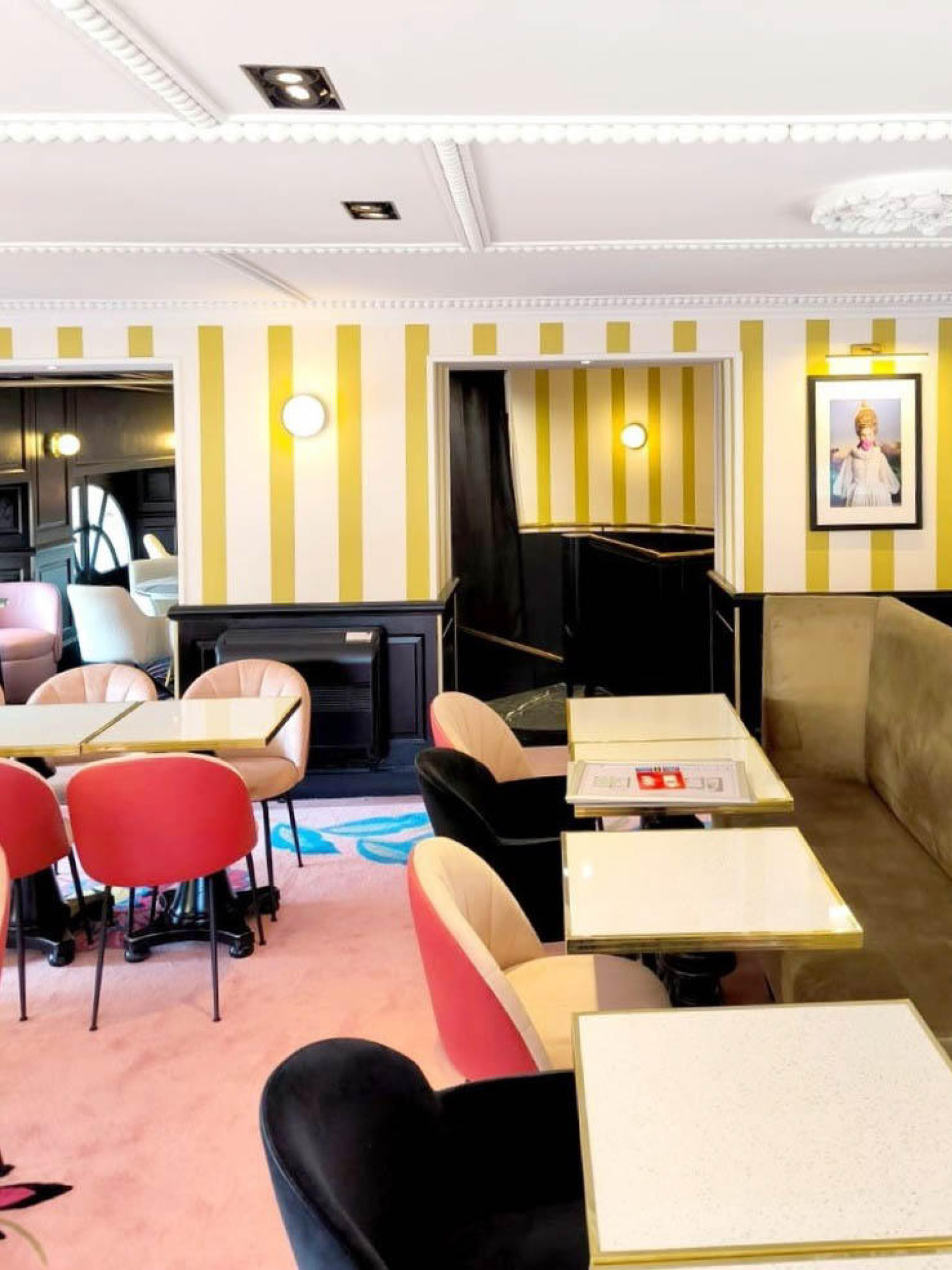 RESTAURACJA LE GRAND CAFÉ FOY W NANCY - IBFOR - Your design shop