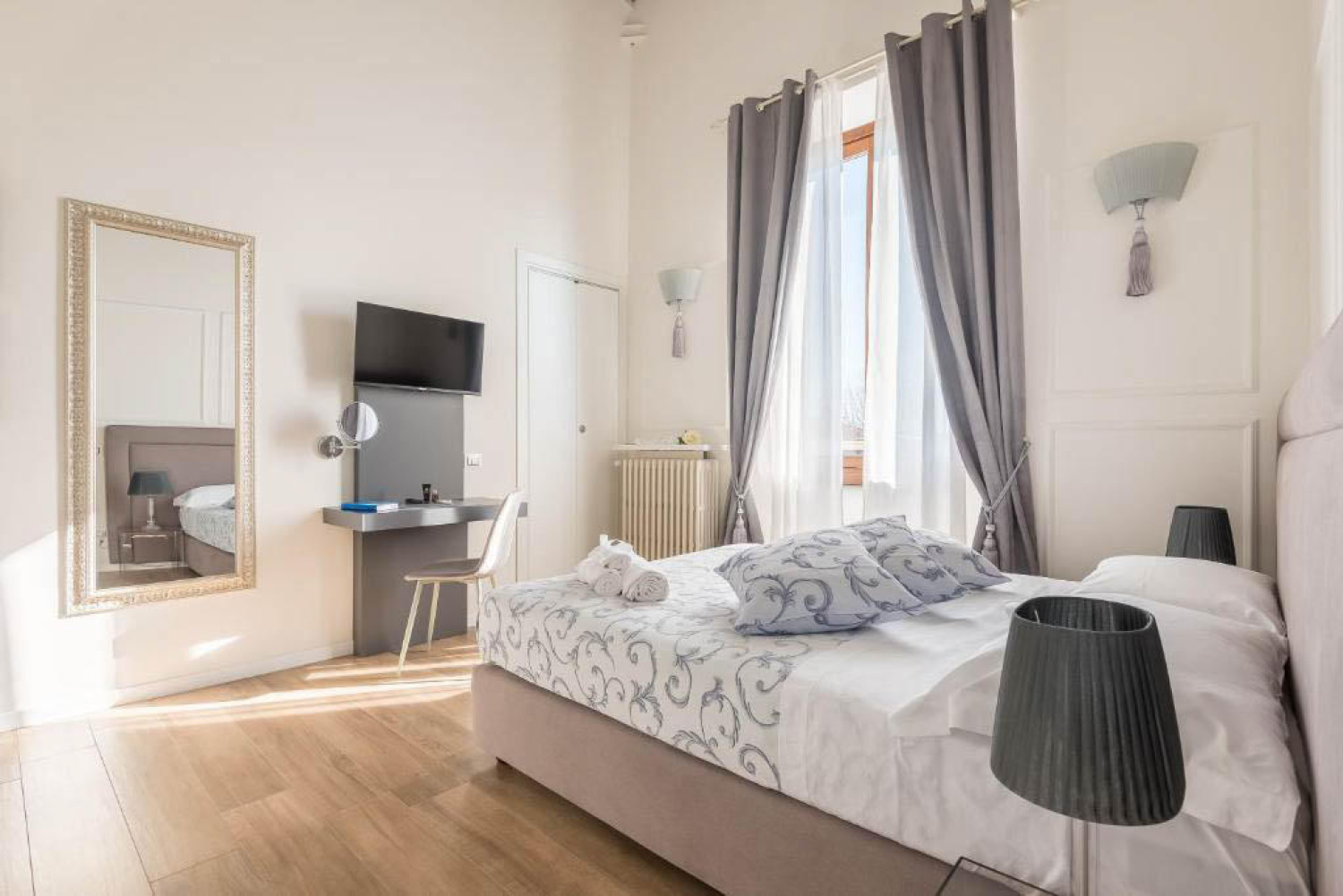 FLORENCE FEEL APARTMENTS A FIRENZE - IBFOR - Your design shop