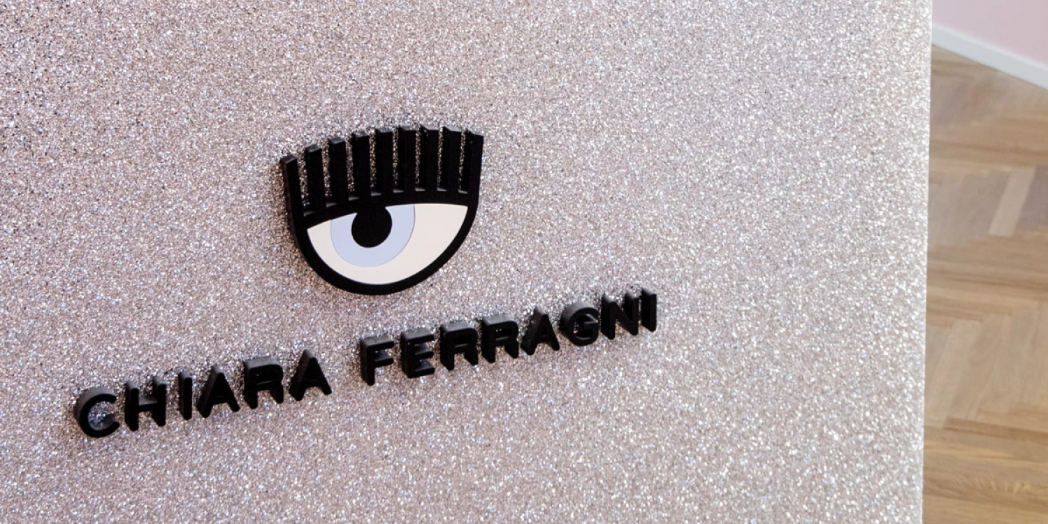 UFFICIO CHIARA FERRAGNI BRAND A MILANO - IBFOR - Your design shop