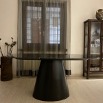 Stół BEATRICE z blatem ceramicznym z efektem marmuru Saint Laurent 170x100 cm w kształcie beczki z podstawą
