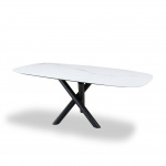 Table INTRECCIO avec plateau tonneau 200x110 cm en céramique effet marbre Statuario et base en métal laqué noir