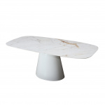 Mesa BEATRICE con tapa de cerámica en forma de barril con efecto mármol estatuario de 200x110 cm y base central blanca