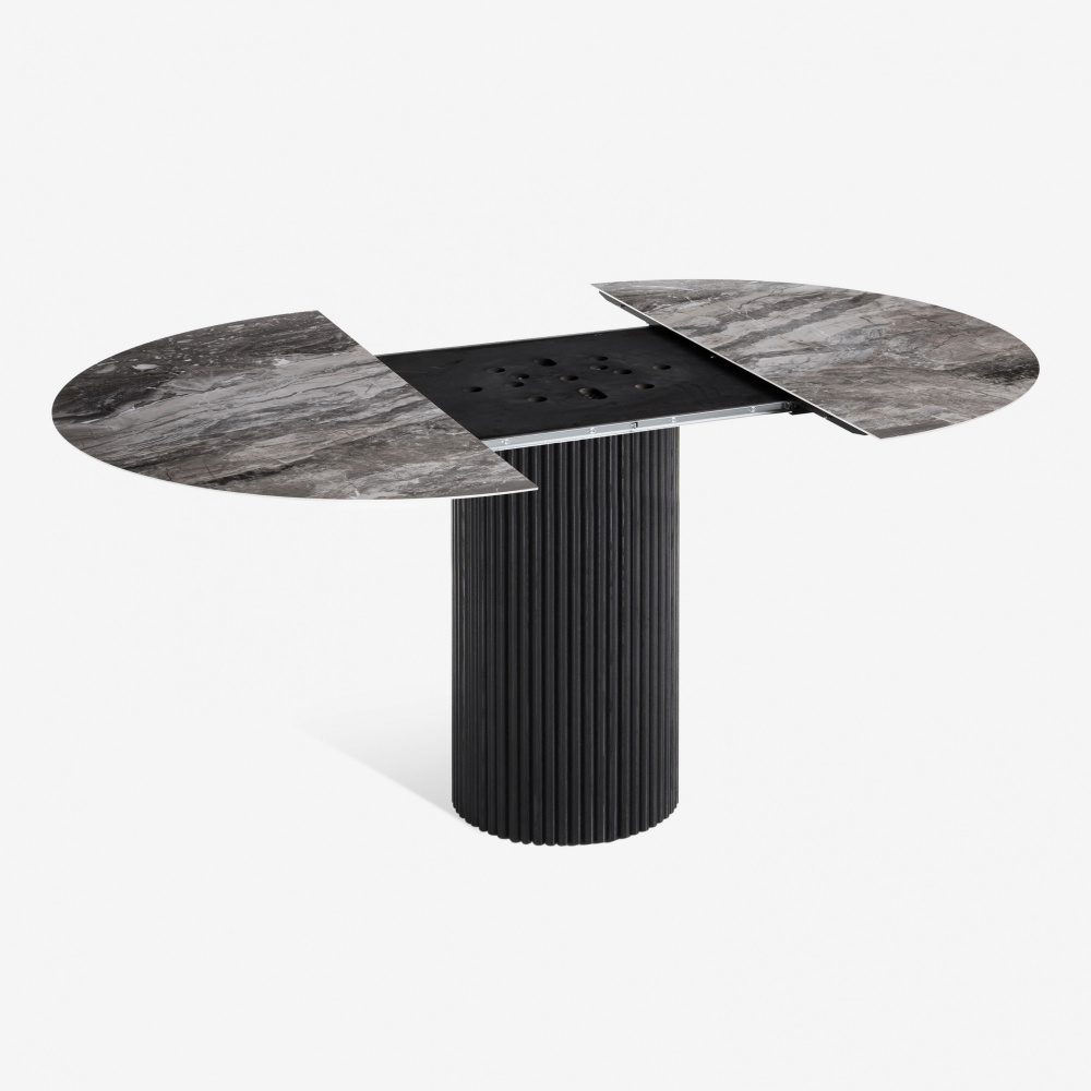 MILLERIGHE ROUND OR OVAL EXTENDABLE TABLE 