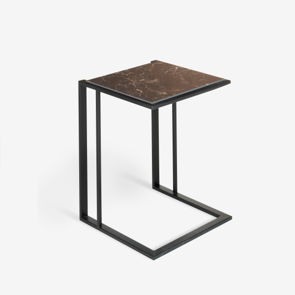 GOLF SIDE TABLE