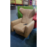 P22 RECLINING LEATHER ARMCHAIR